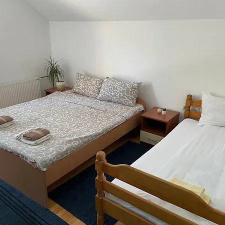 Lola Guest house