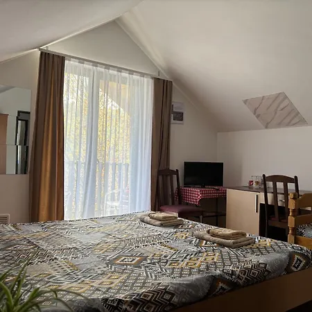 Lola Guest house