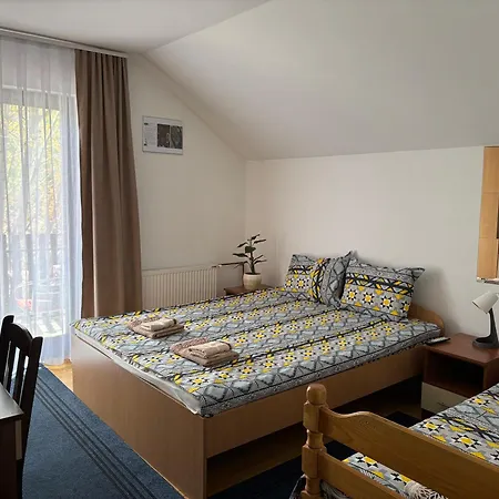 Lola * Prolomska Banja